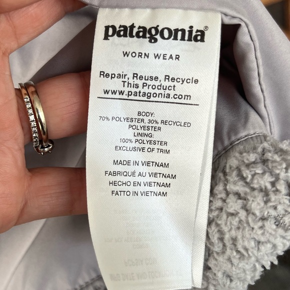 Patagonia Women’s Los Gatos Fuzzy Fleece Vest-Grey Size Medium - Picture 6 of 8